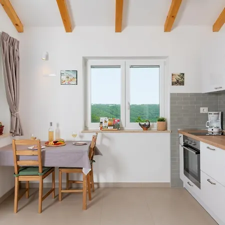 Gostinjska kuća Lipa Draga Kringa