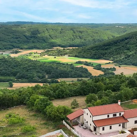 Lipa Draga * Kringa